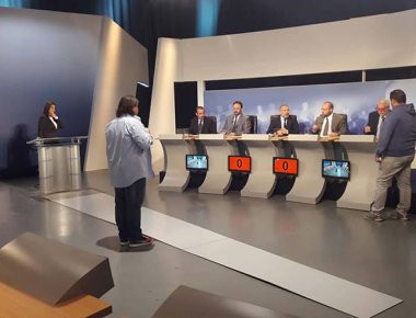 Κεντροαριστερά: Τι είπαν στην τηλεμαχία οι 9 υποψήφιοι (φωτό)